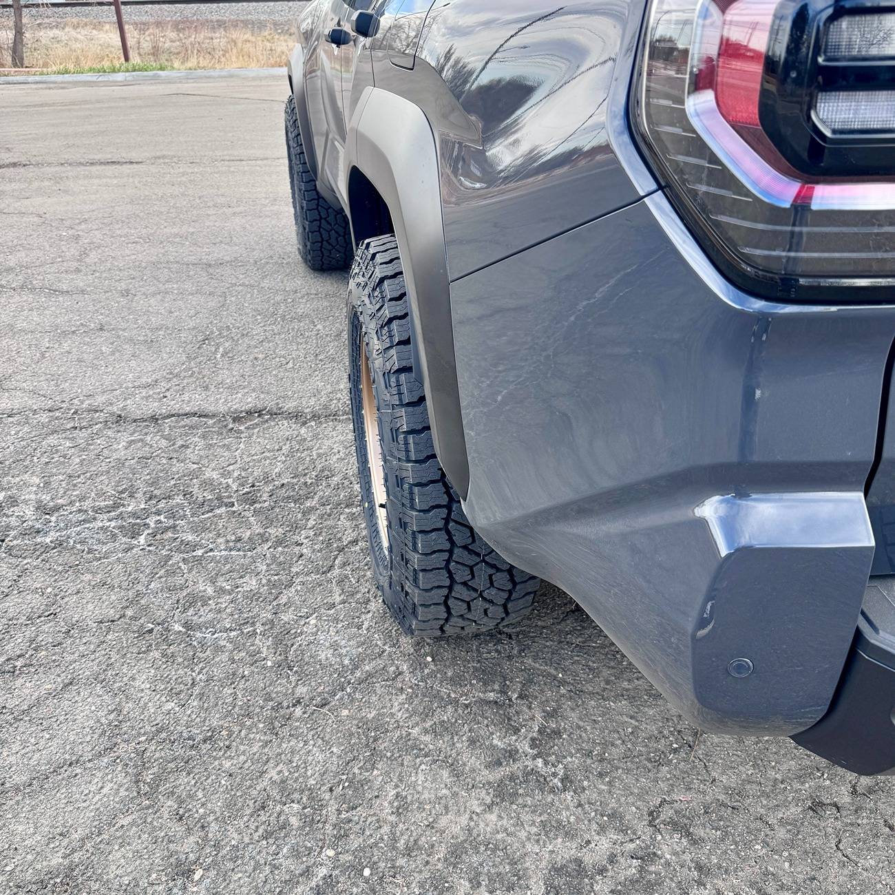 2025 4runner 6th gen Rough Country lift leveling kit - 1.5" vs 2" inch (post your pics) IMG_7398.JPG