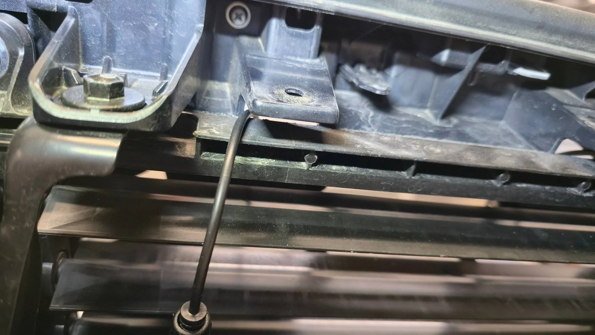 2025 4runner 6th gen Raptor Lights installed on 6th Gen 4Runner grille [DIY video added] 20250517_084910