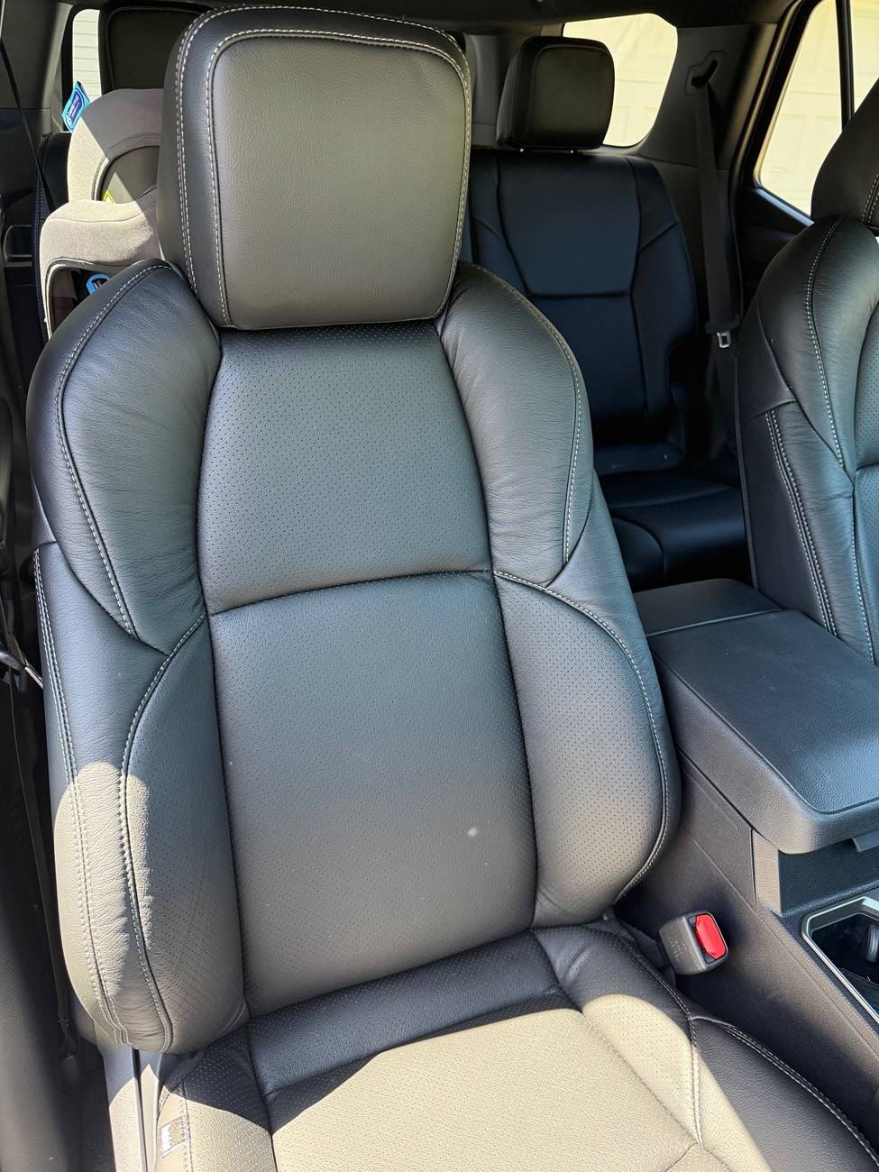 2025 4runner 6th gen Katzkin Black Perforated Leather Seat Covers & Seat Heaters installed in SR5 IMG_0405