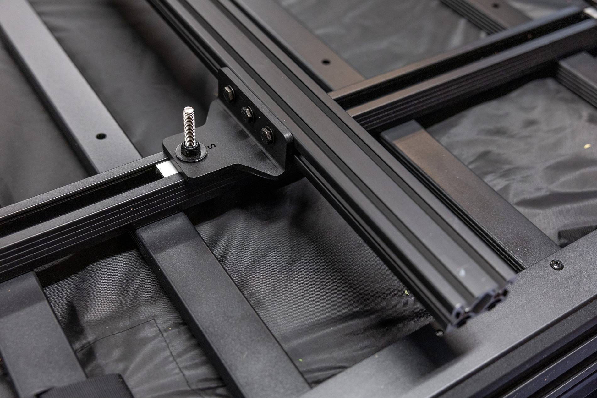 2025 4runner 6th gen Conceptual Render with Sherpa Capitol Rack & Aspen V2 RTT _W0A4927