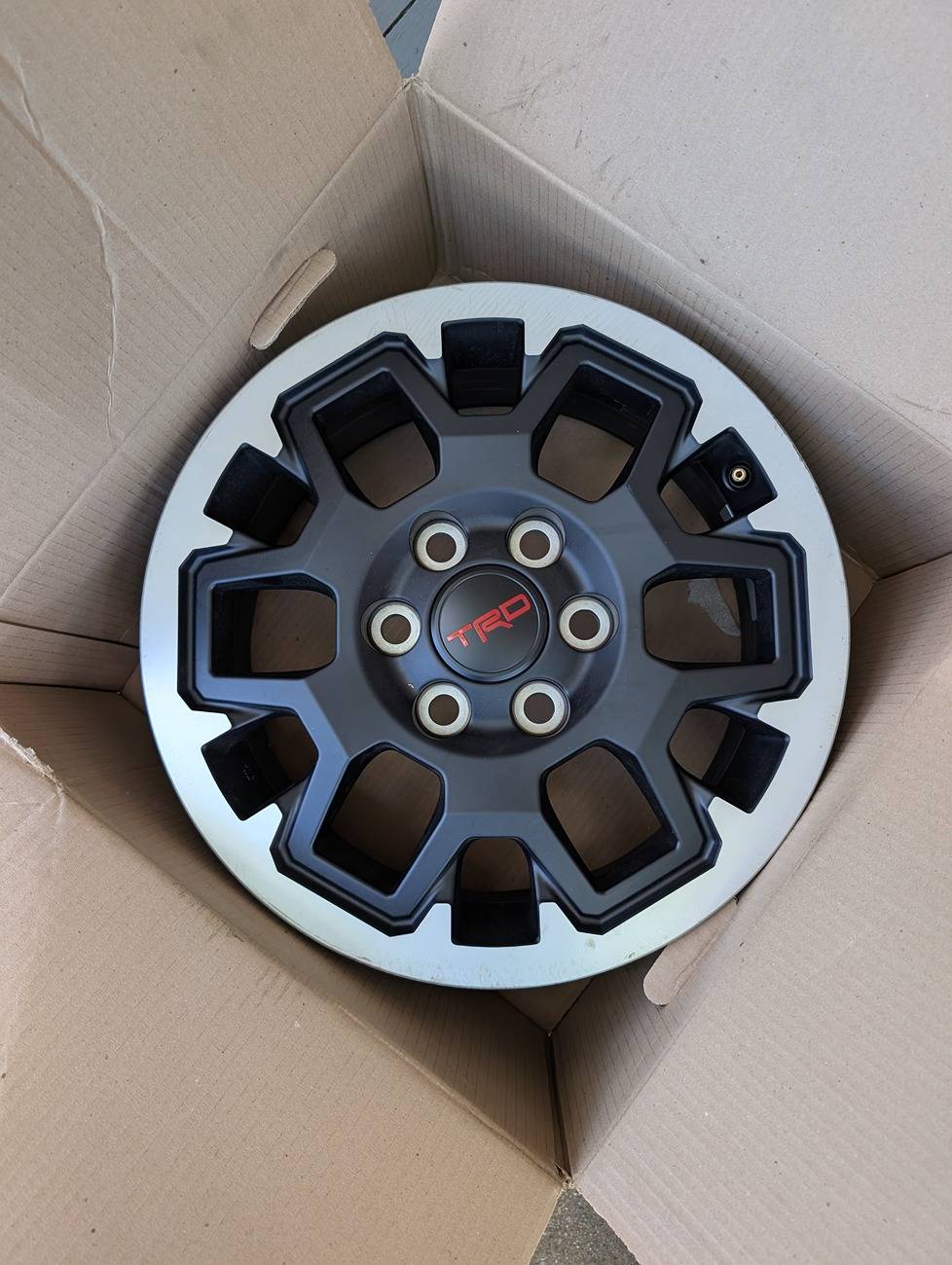 2025 4runner 6th gen Will the tires from the Hybrid TRD Off Road Premium fit on the TRD Pro 18” wheels (PTR56-35242-F1)? PXL_20250506_192131760