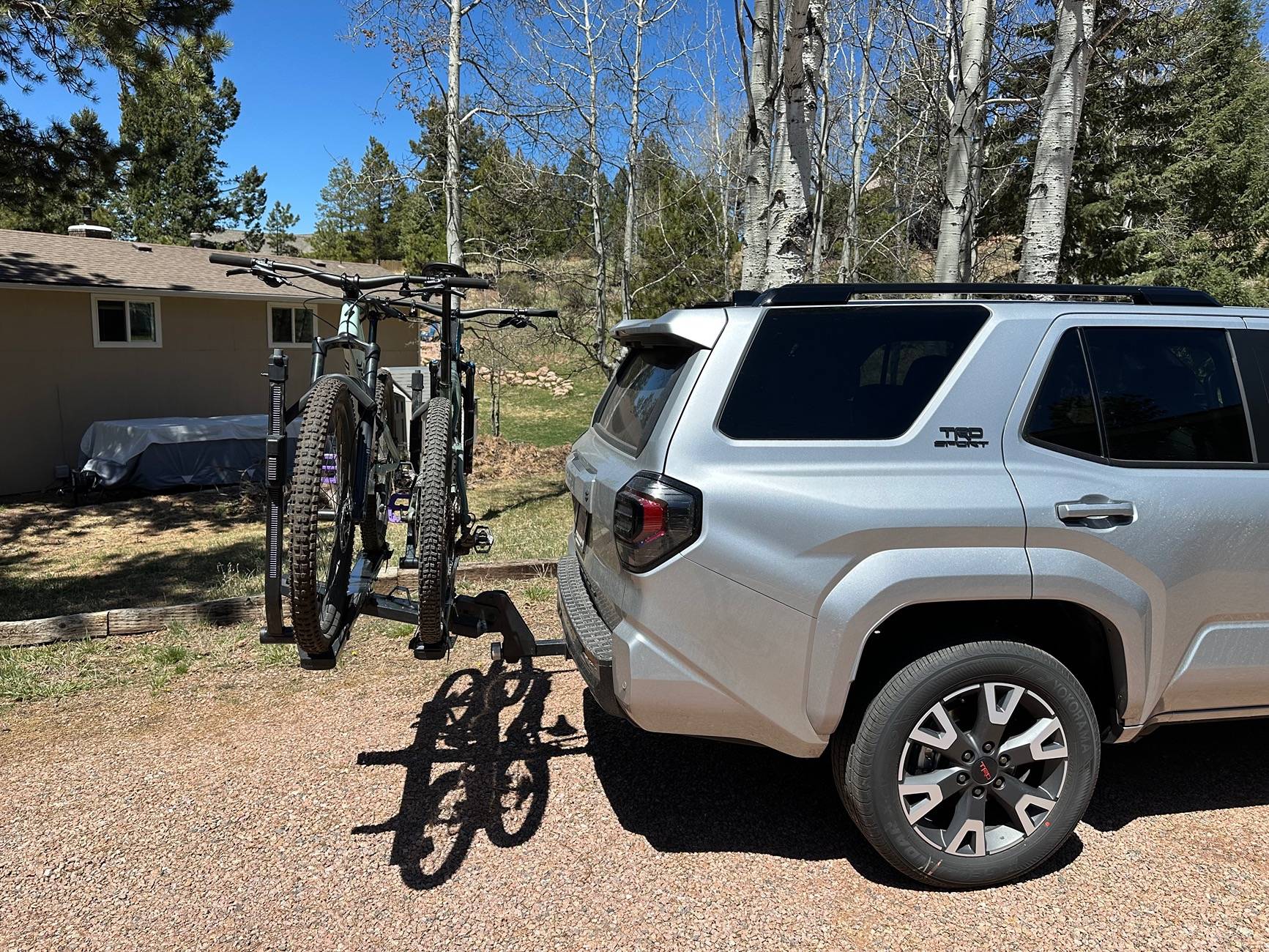 2025 Toyota 4runner Bike Rack installed on 6th gen - post your setups IMG_1408