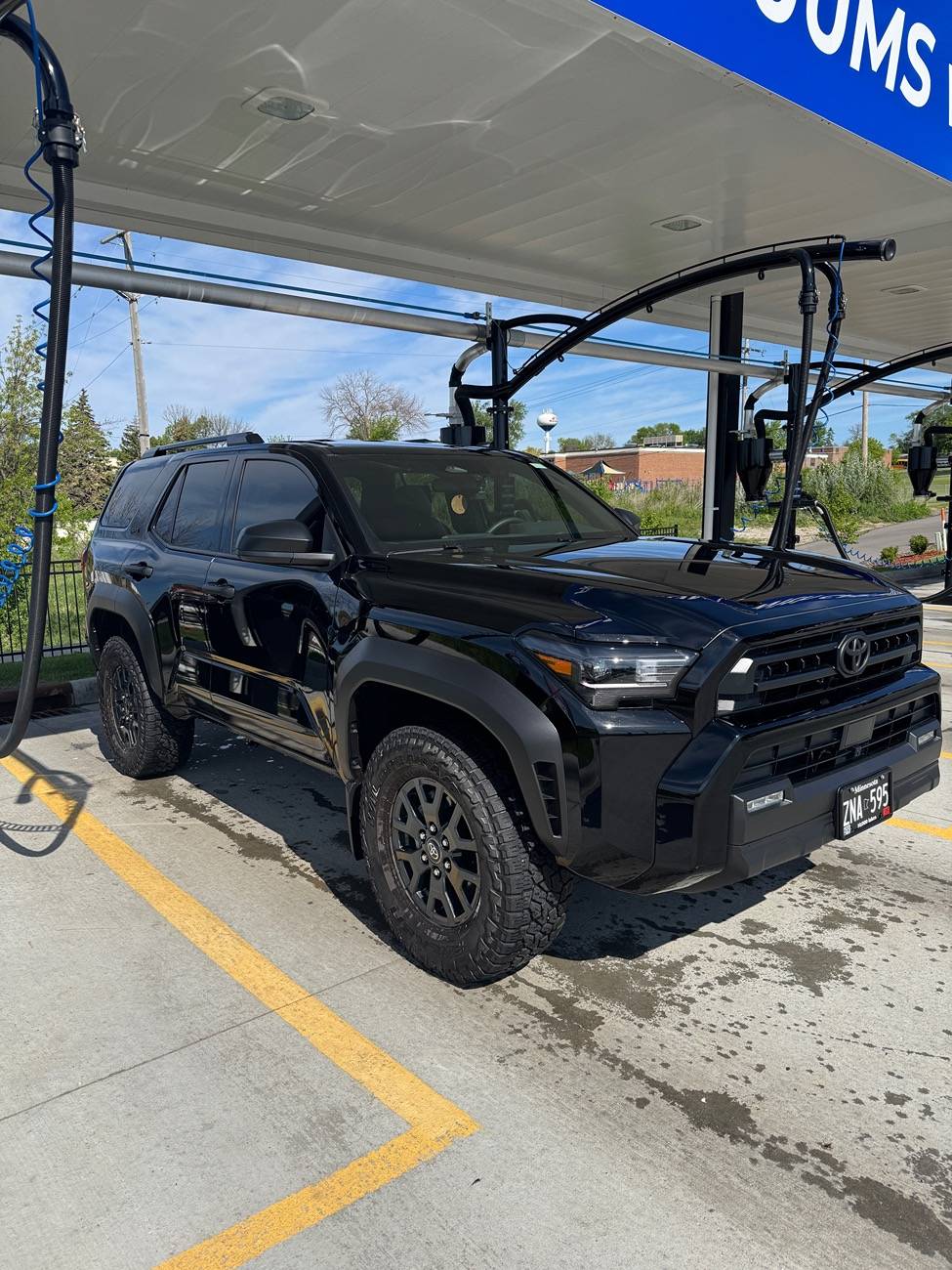 2025 4runner 6th gen 285/70/17 Tires (33's) biggest tires that fit on stock SR5. No lift & no rub (photos) IMG_9478