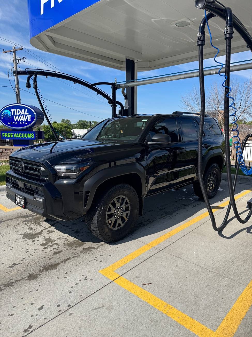 2025 4runner 6th gen 285/70/17 Tires (33's) biggest tires that fit on stock SR5. No lift & no rub (photos) IMG_9477