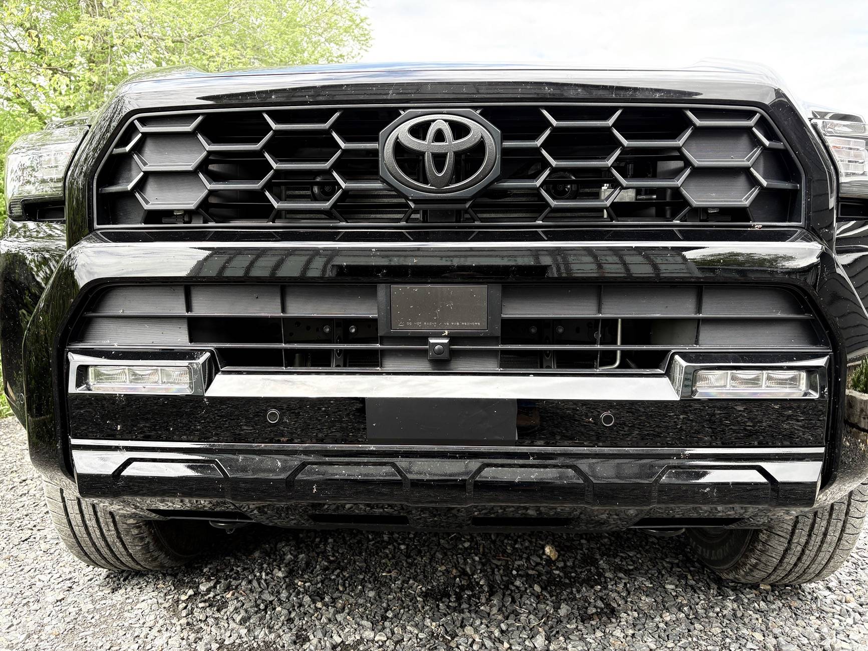 2025 4runner 6th gen Front plastic broke! IMG_5290