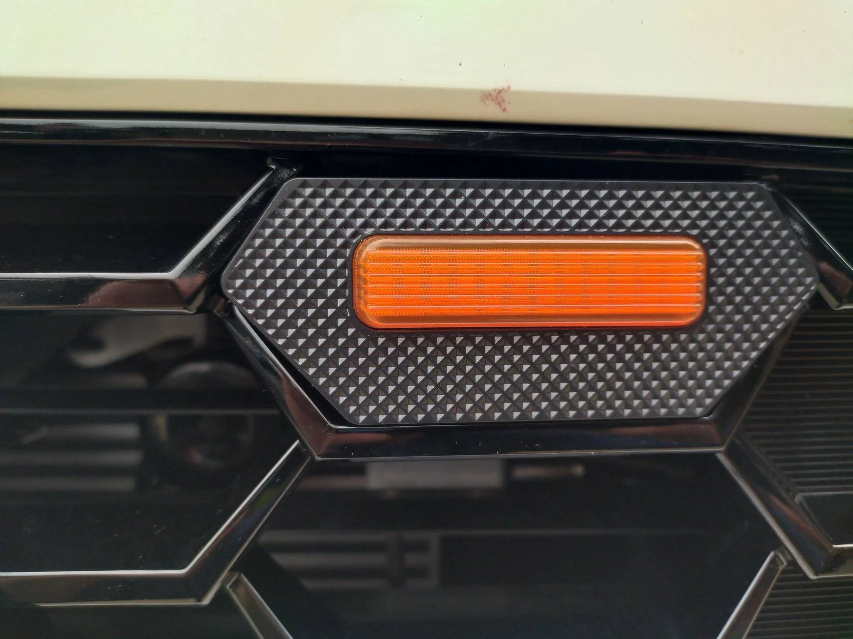 2025 4runner 6th gen Raptor lights for the Trailhunter and Pro - will these fit? IMG_20250527_154452