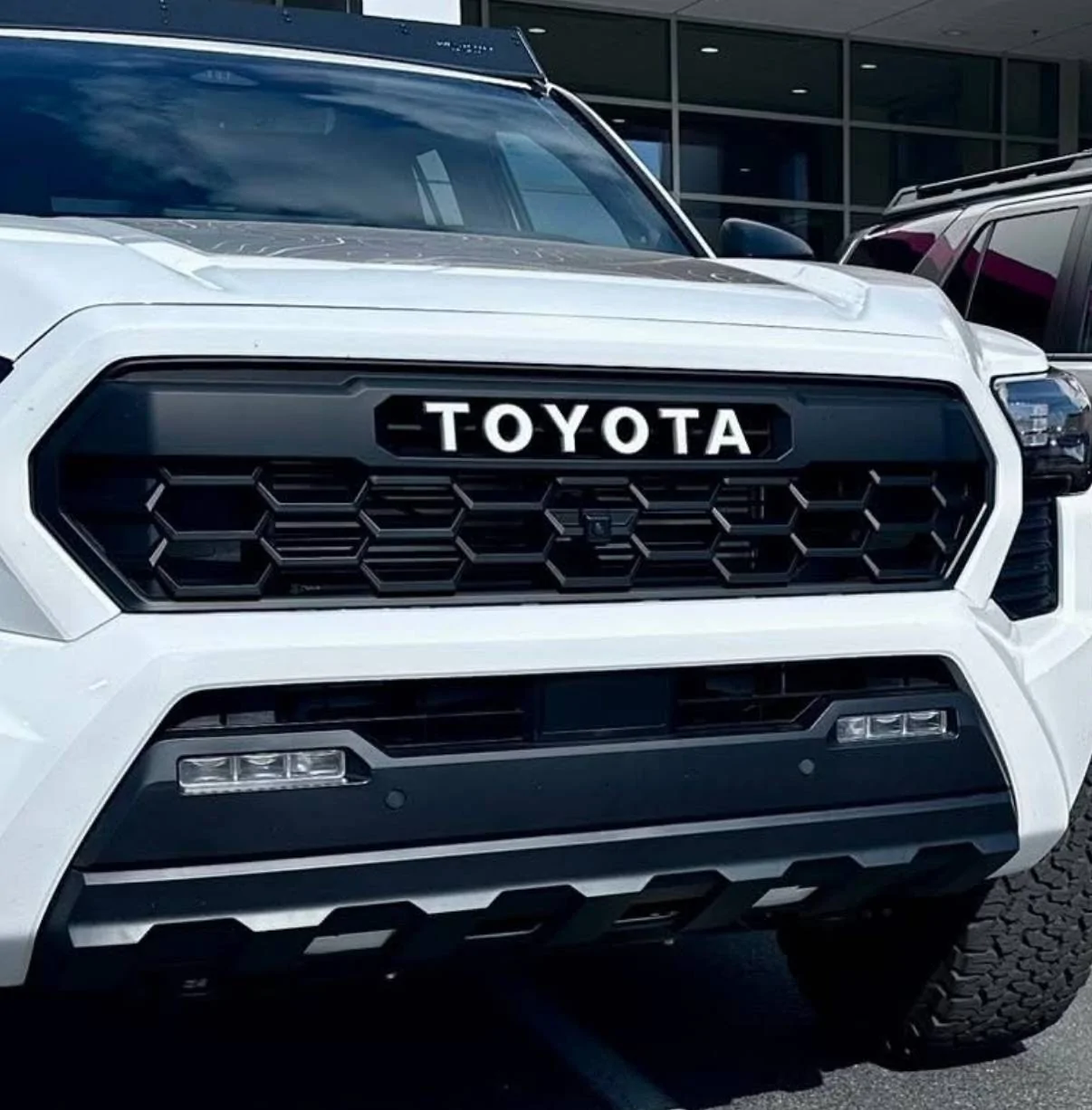 2025 4runner 6th gen WIND CHILL PEARL Photos 4Runner 6th Gen (2025+) IMG_7492