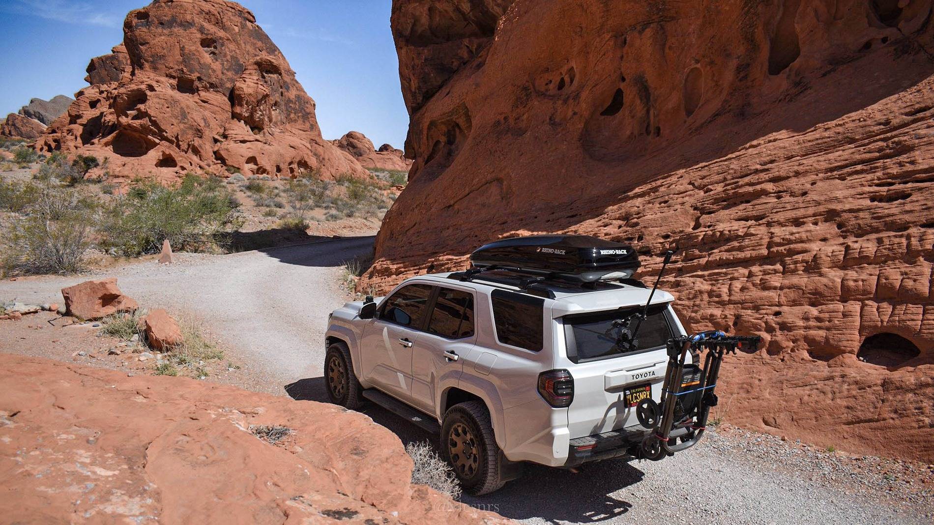 2025 4runner 6th gen WIND CHILL PEARL Photos 4Runner 6th Gen (2025+) Wind Chill Pearl 2025 4Runner TRD Sport roof box 3