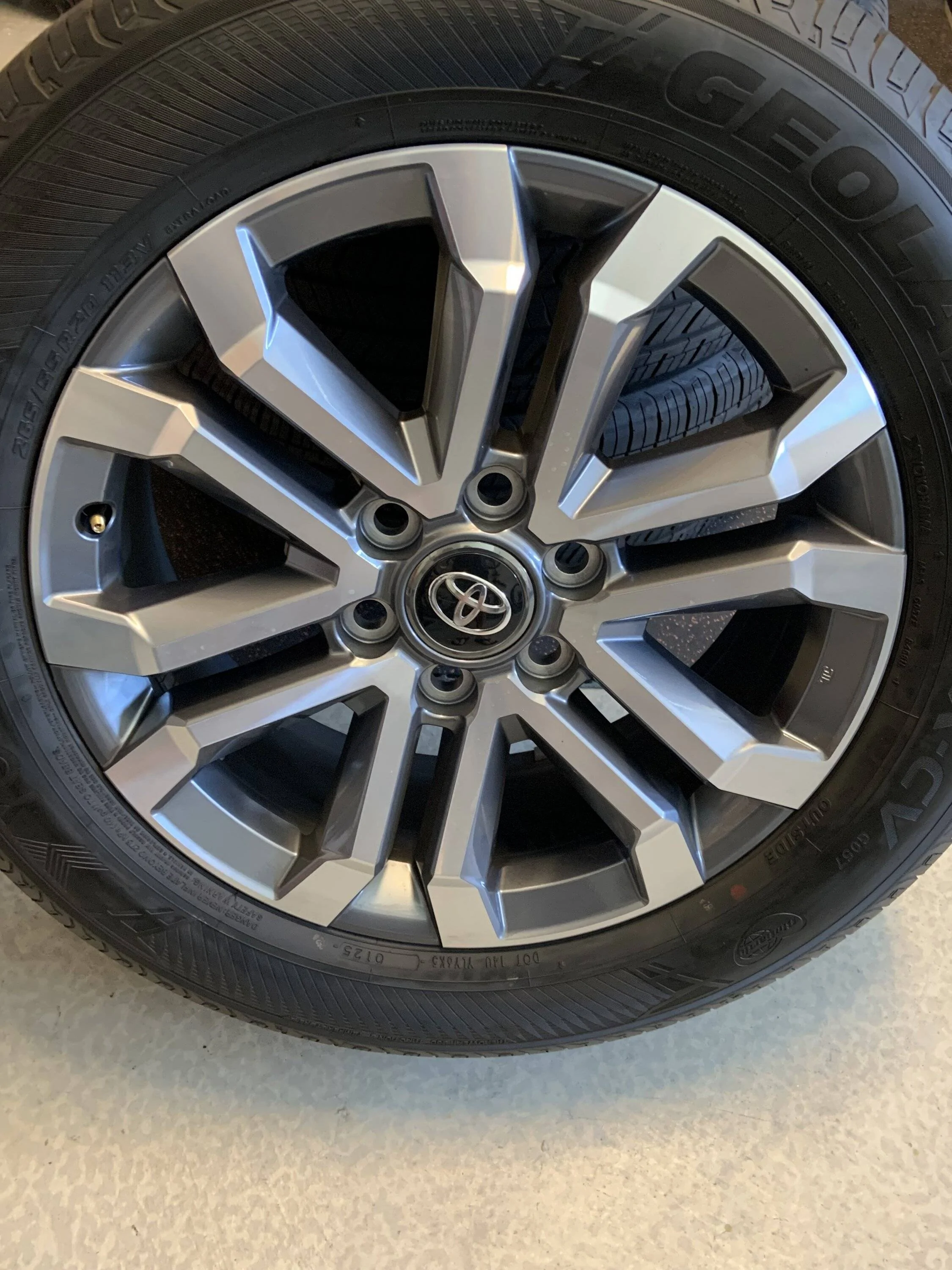 2025 4runner 6th gen For Sale: 2025 4Runner Limited Wheels and Tires inc. Spare IMG_2434