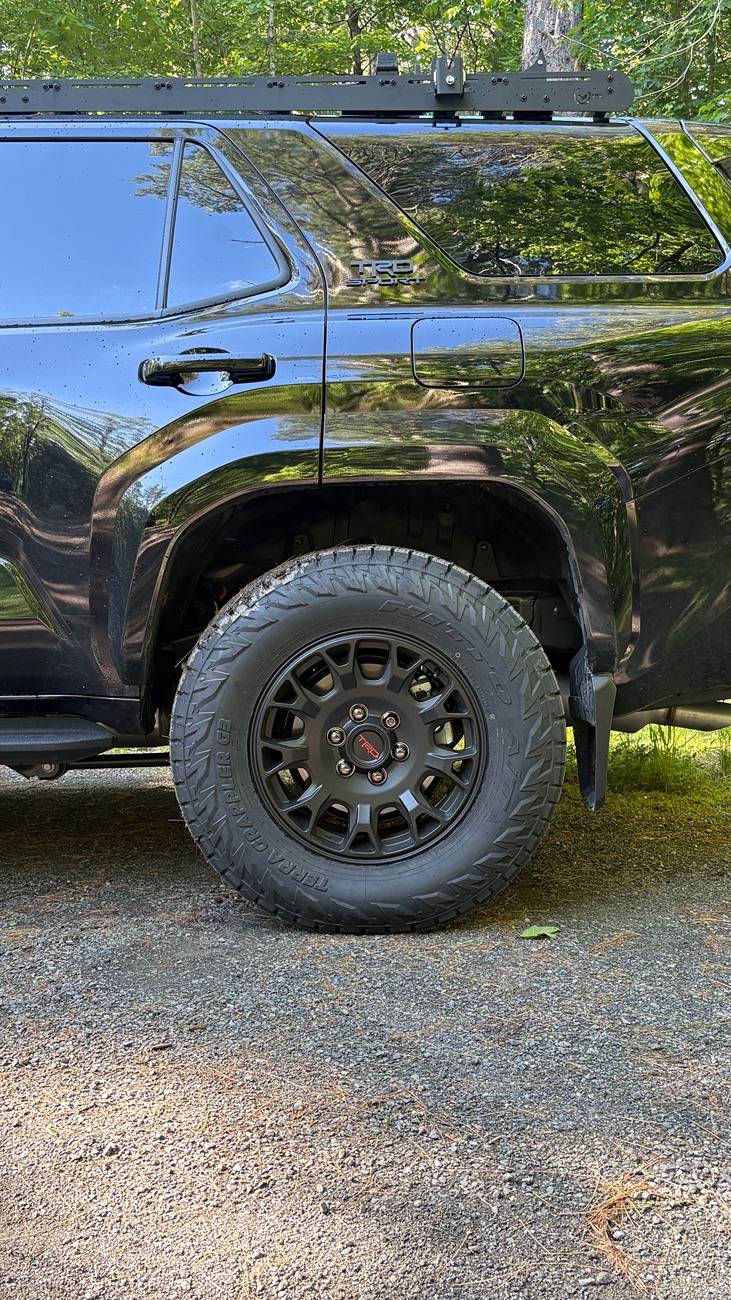 2025 Toyota 4runner DTH-VDR: Black TRD Sport Premium Build IMG_0165