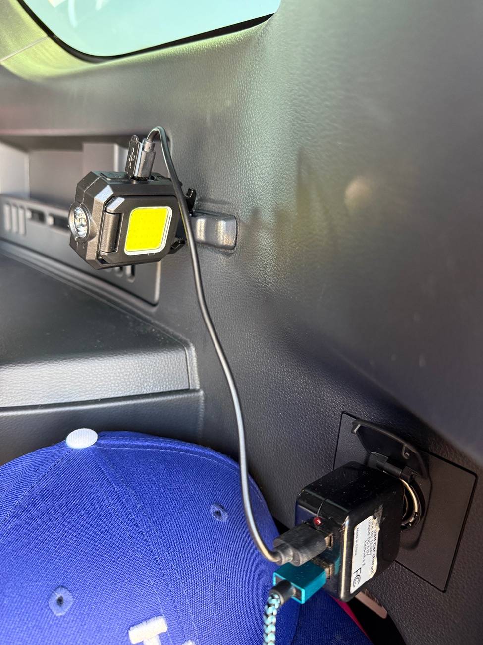 2025 4runner 6th gen Easy trunk cargo lighting upgrade in SR5 and Limited IMG_9542