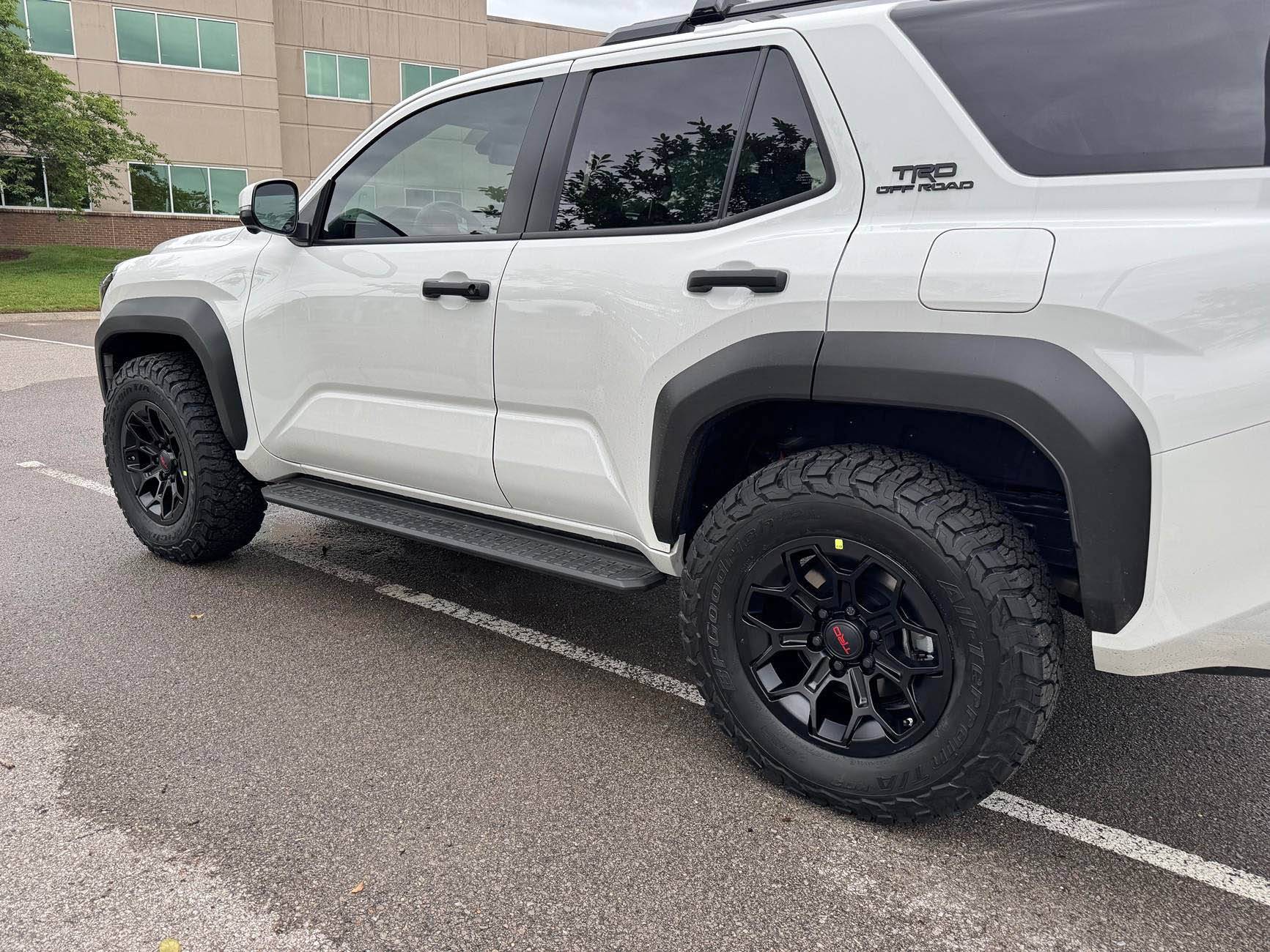 2025 4runner 6th gen Anyone running TRD Pro wheels with 275/70/18 Falken Wildpeak AT4Ws? 2025 4Runner 6th Gen TRD Offroad on TRD Pro wheels with 275:70:18 Falken Wildpeak AT4W tires