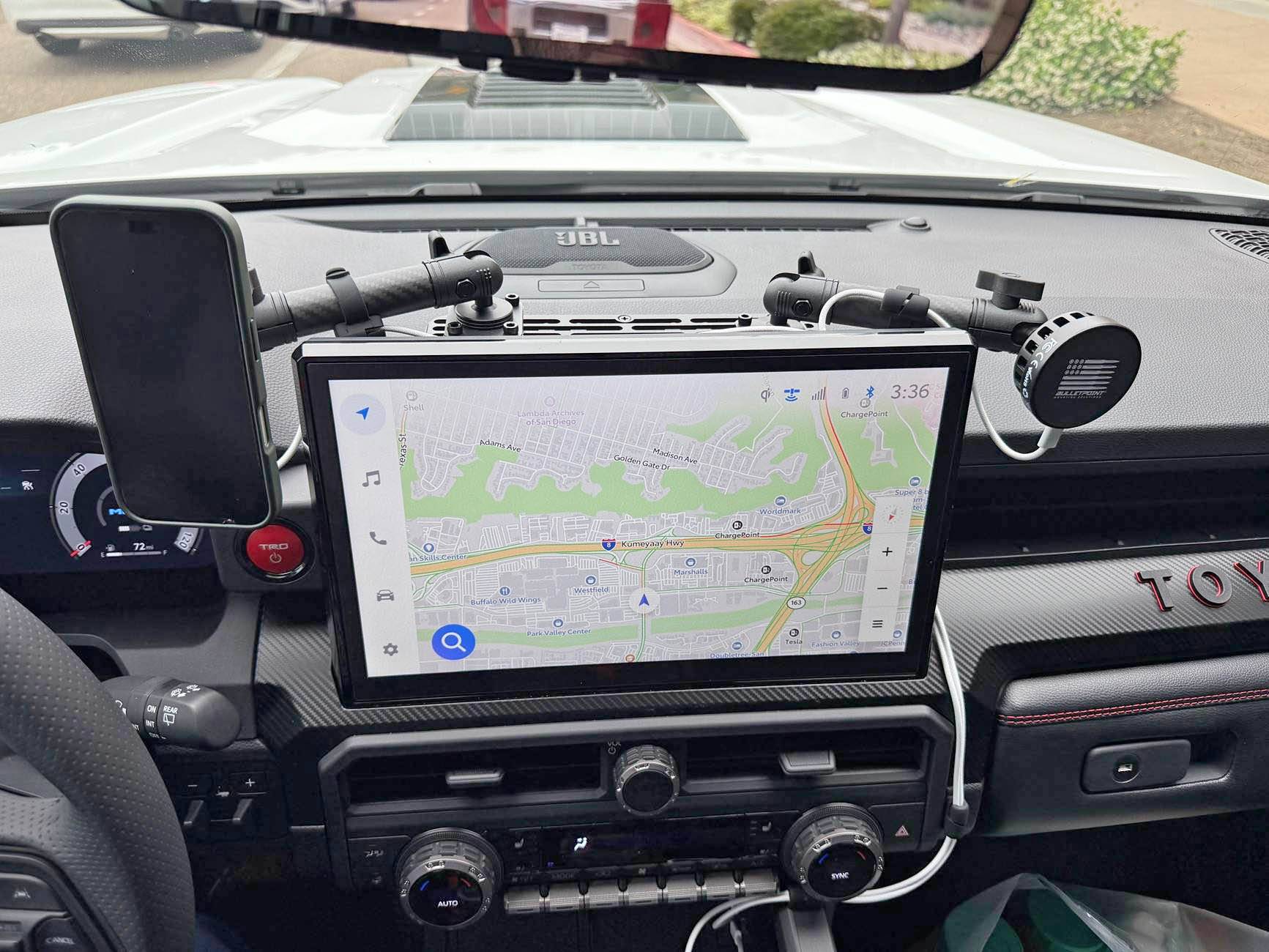 2025 4runner 6th gen Bulletpoint MagSafe Dash Mount (Phone Charger / Holder) installed IMG_2636