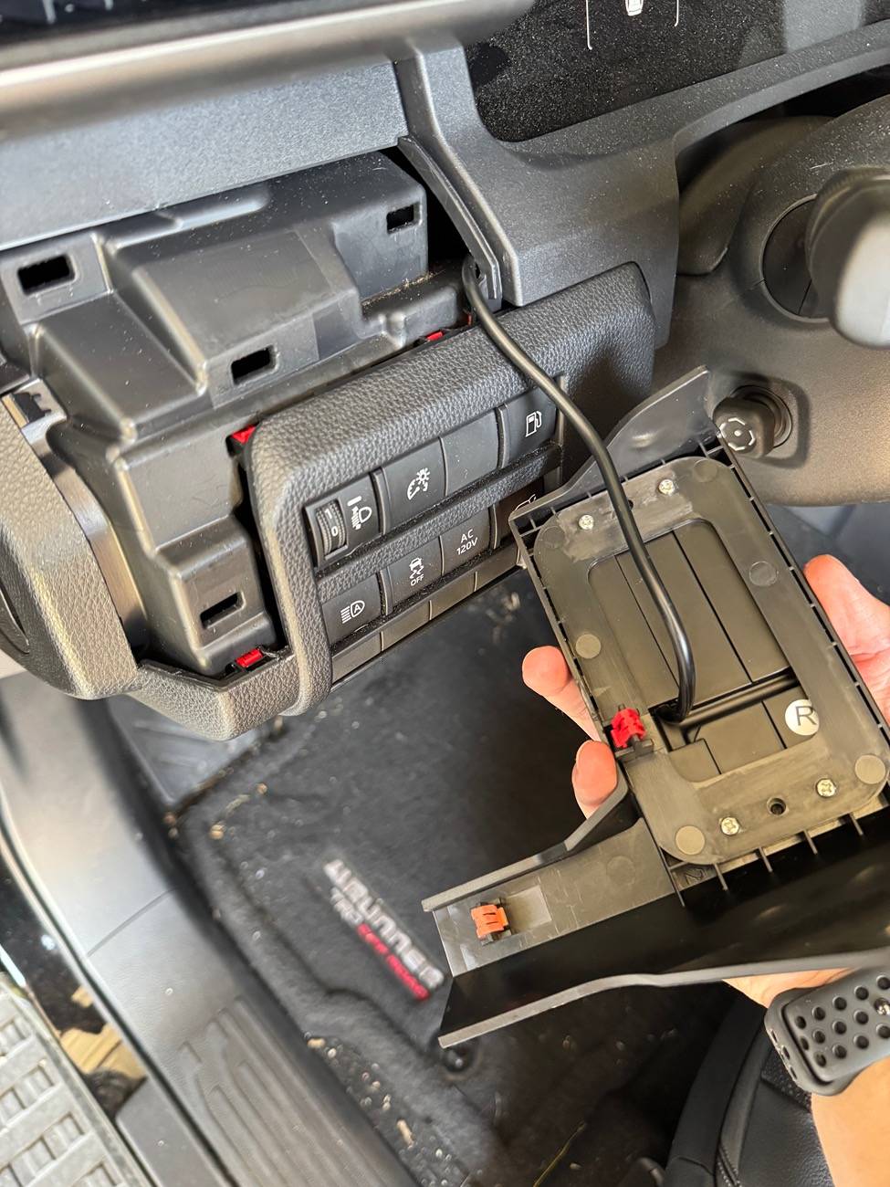 2025 4runner 6th gen Adding Auxiliary Switches to 6th Gen 4Runner Hybrid without Factory Aux Switches (DIY How-to Instructions) IMG_9522