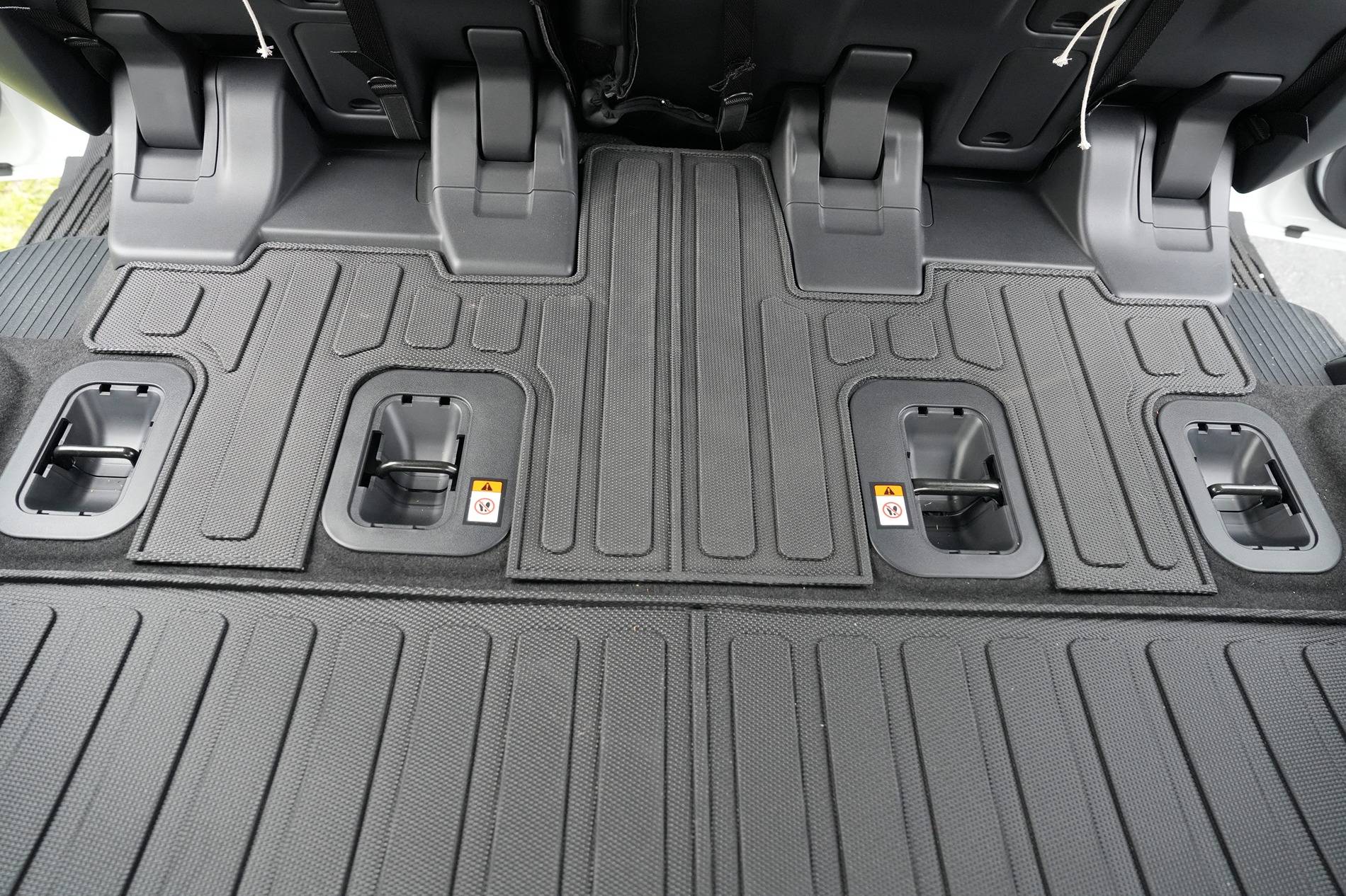 2025 4runner 6th gen 🎊Zekzoop Mat Set (6PCS/7PCS) Available with 20%OFF Now!! 超霸5座垫子-第二排座椅下垫子米粒纹装车