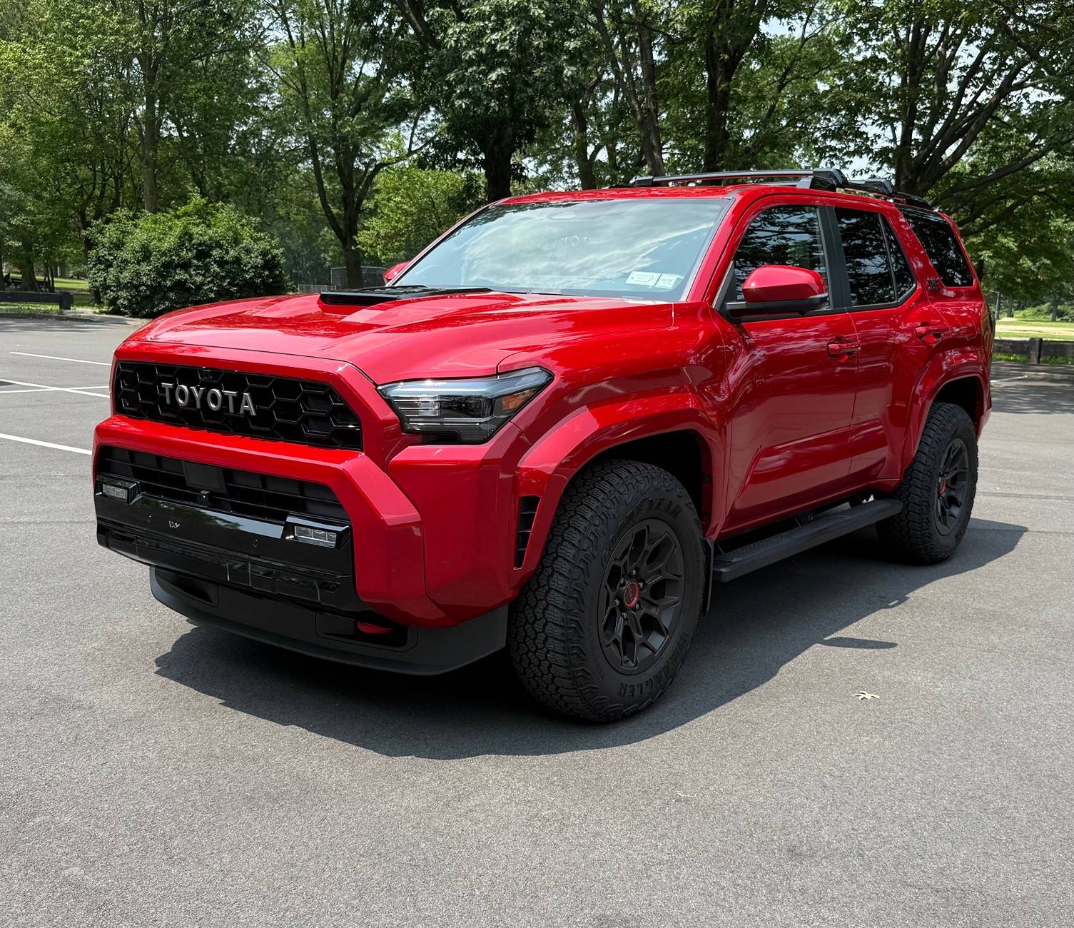 2025 Toyota 4runner SUPERSONIC RED Photos 4Runner 6th Gen (2025+) IMG_4036