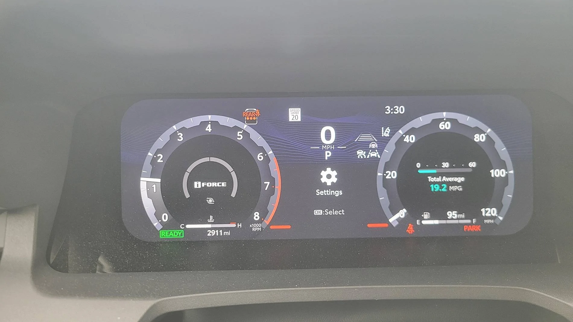 2025 Toyota 4runner 305 miles to empty with full tank ? 2025 Odometer