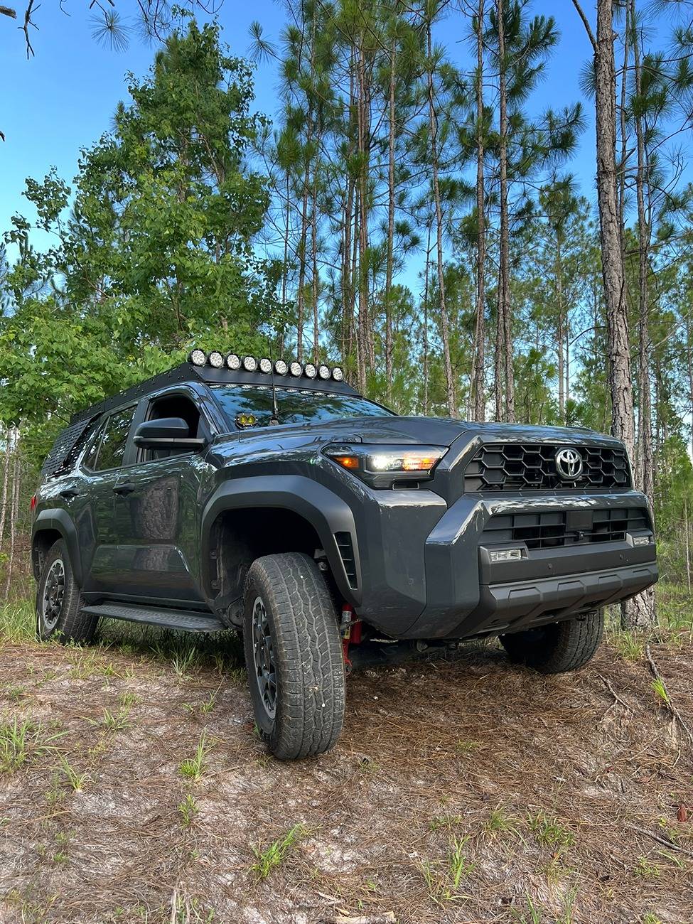 2025 4runner 6th gen ORP Underground w/ 3.5 RC lift, Westcott modular roof rack, molle panels, ditch light brackets IMG_2590.JPEG