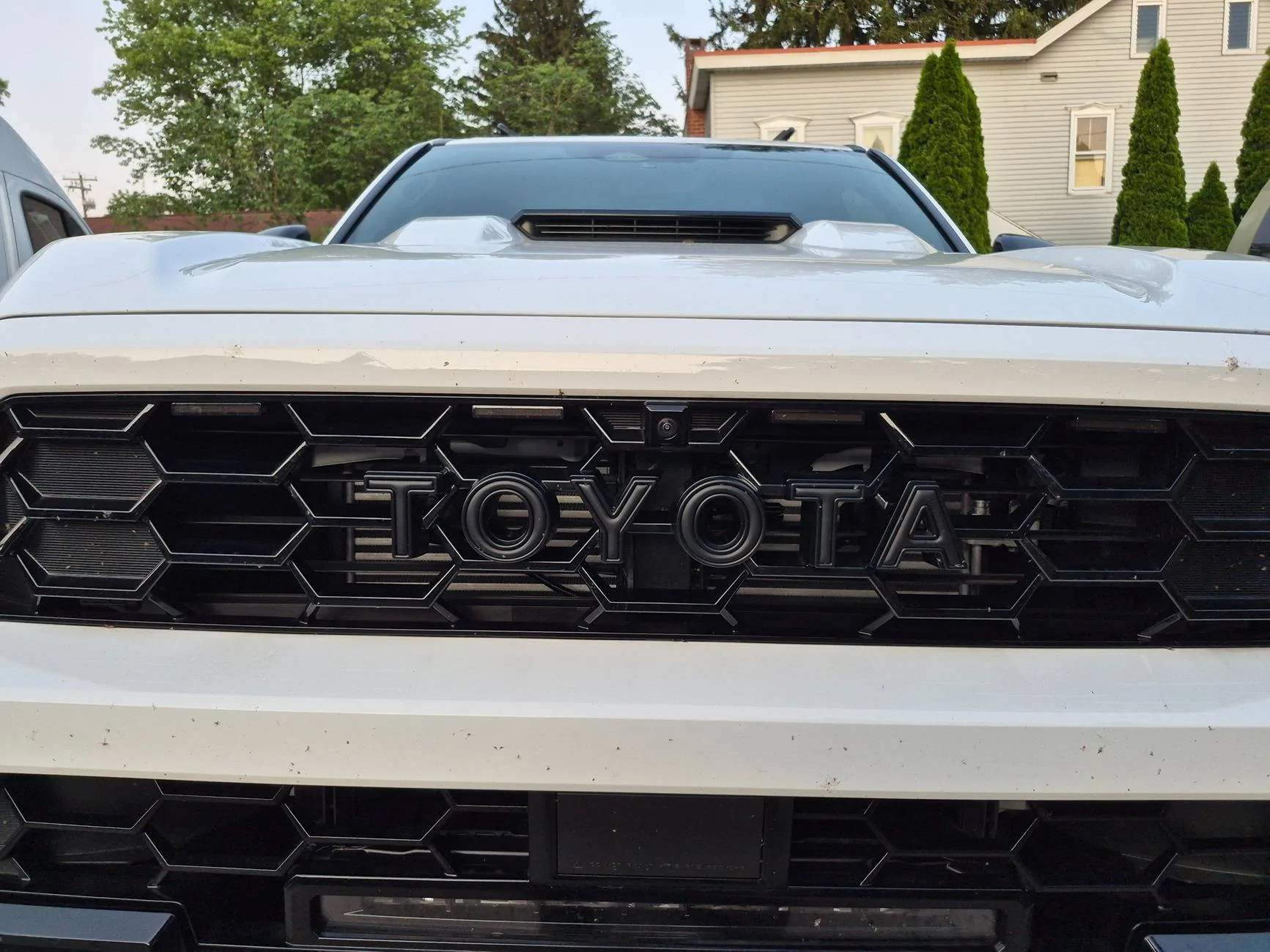 2025 Toyota 4runner Raptor lights for the Trailhunter Heritage grill? INSTALL