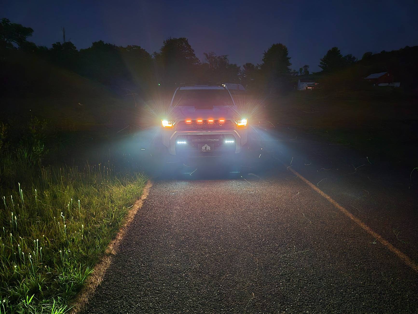 2025 Toyota 4runner Raptor lights for the Trailhunter Heritage grill? NIGHT