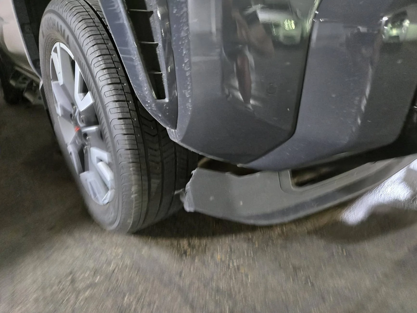 2025 4runner 6th gen Air dam falling off Airdam 1