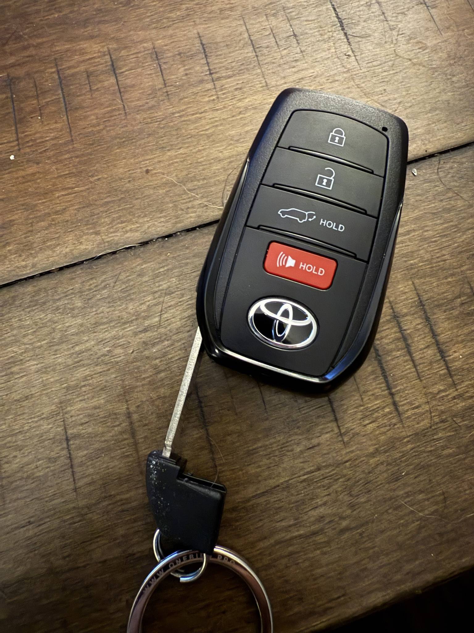 2025 4runner 6th gen JBL Speakers comes with TRD Off-Road Premium Hybrid? g2GltWN