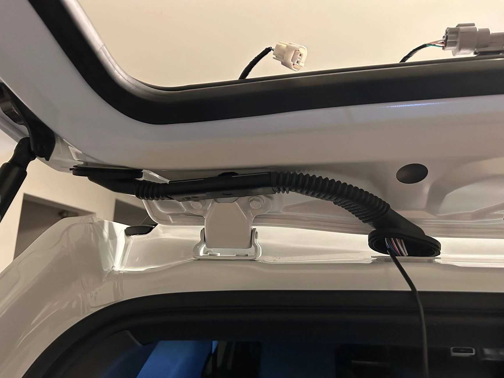 2025 4runner 6th gen Rear Camera Dashcam Mount w/ Rear View Mirror Install - DIY Instructions & Pics IMG_5437