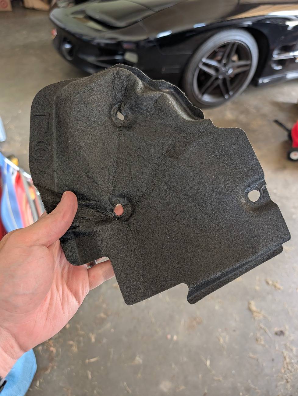 2025 4runner 6th gen 285/75R18s on stock TRD Pro (No Lift & Zero Trimming), but you have to remove front flaps and crash plates (Photos included) PXL_20250630_151455330