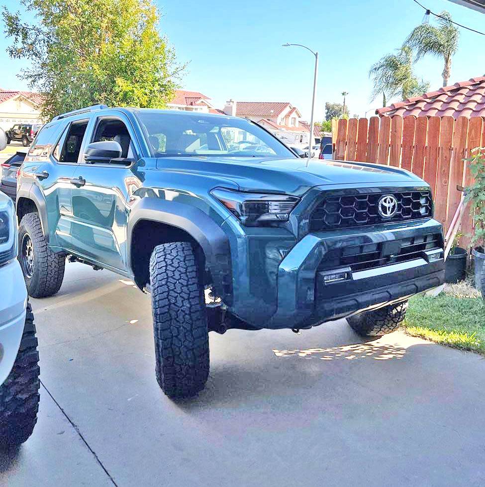 2025 4runner 6th gen My 2025 ORP on ReadyLift 2.5” lift kit, Icon Alloy Anza Alloy 17x8.5 +25 offsetm 35x11.5R17 Wildpeak AT4W IMG_4889