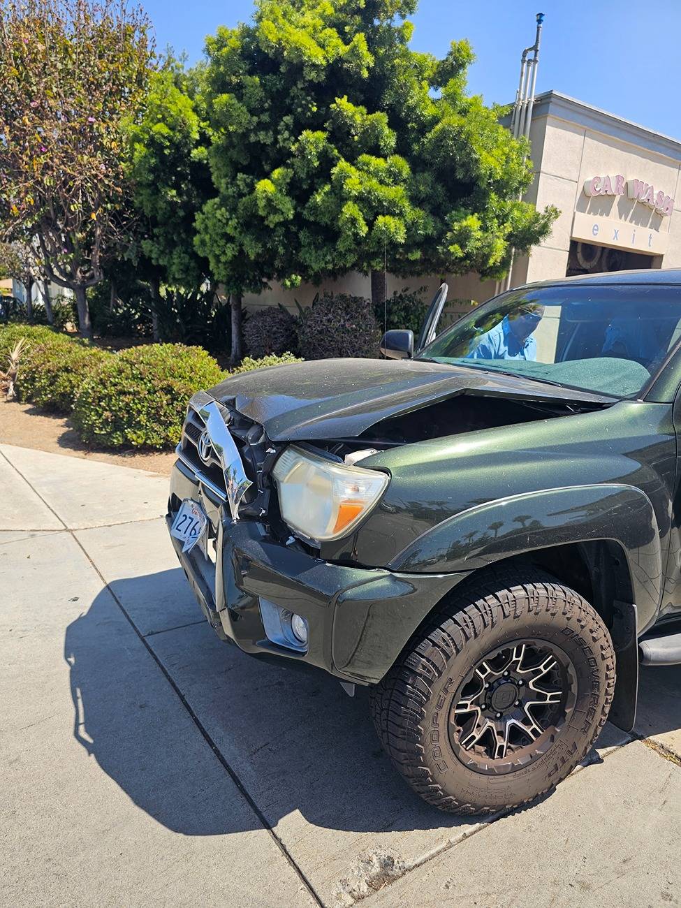 2025 4runner 6th gen Rear ended! Hitch receiver possibly bent? 20250704_105741