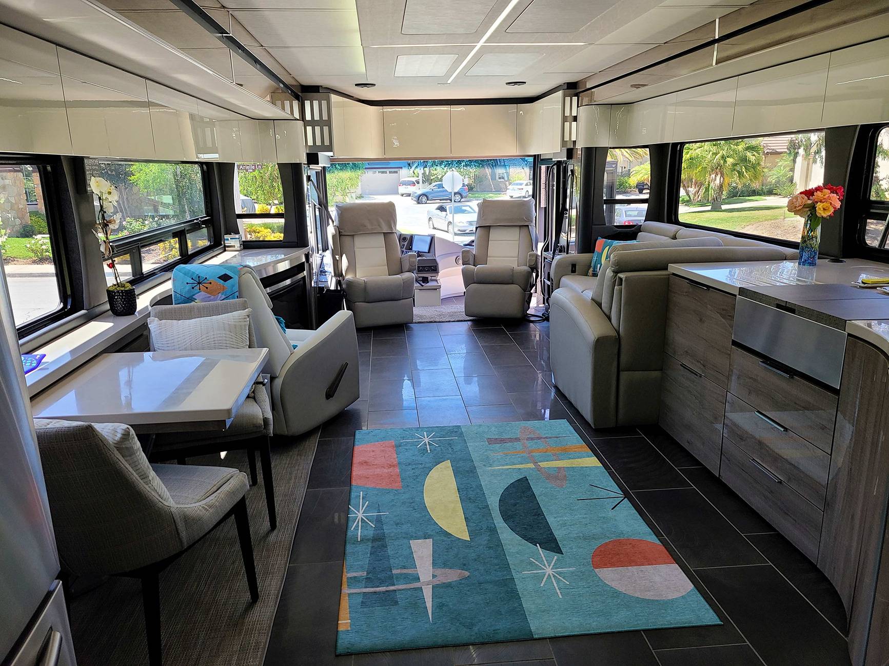 2025 Toyota 4runner Towing Trailhunter Hybrid behind motorhome? Inside small