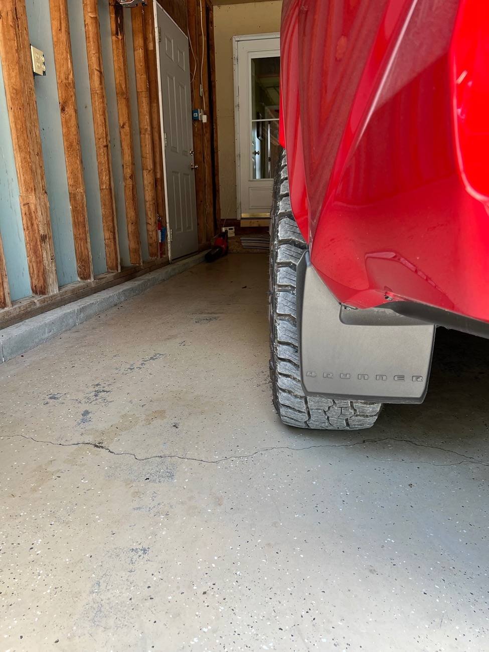 2025 4runner 6th gen New 2025 TRD SPORT Looking for Black wheel options and tire sizes IMG_1954