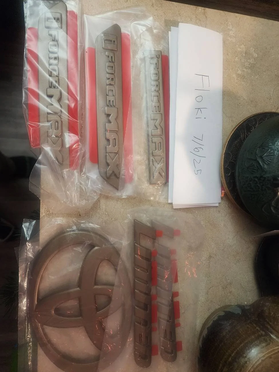 2025 4runner 6th gen WTS Assorted Bronze badges 17518553410852575494539359505070