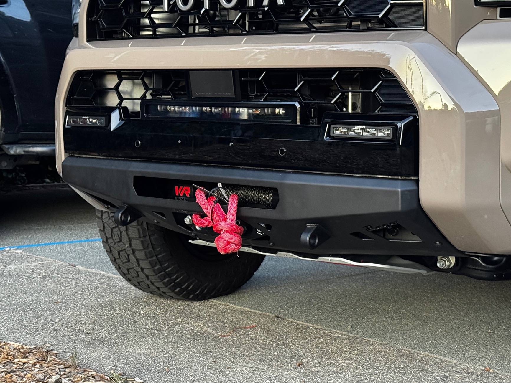 2025 4runner 6th gen RAGO CENTER MOUNT WINCH FRONT BUMPER (HYBRID INSTALL QUESTION) IMG_9605