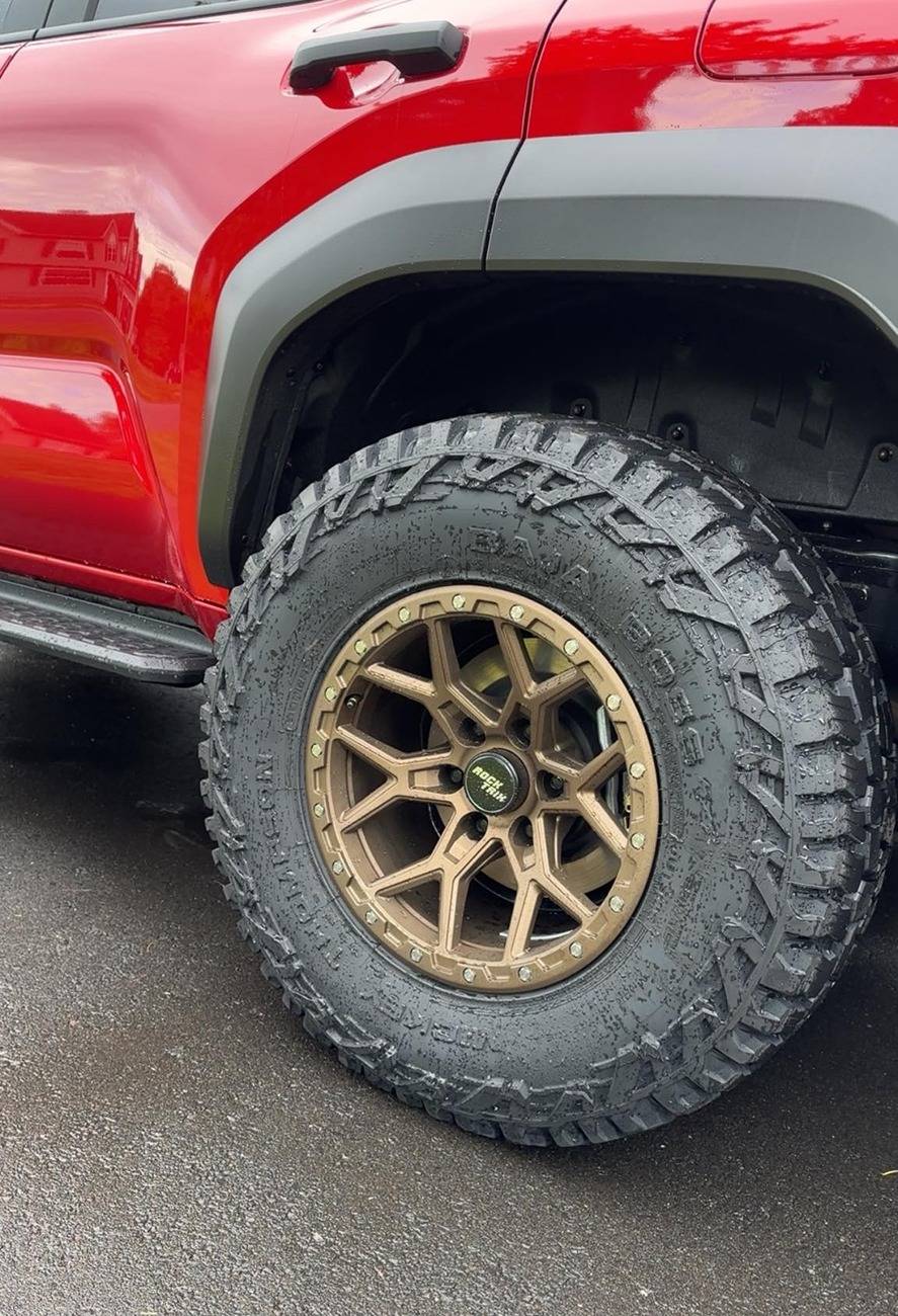 2025 Toyota 4runner SUPERSONIC RED Photos 4Runner 6th Gen (2025+) Supersonic Red TRD Off-Road build: 17x9 RockTrix 12mm offset wheels, 295:70:17 Mickey Thompson