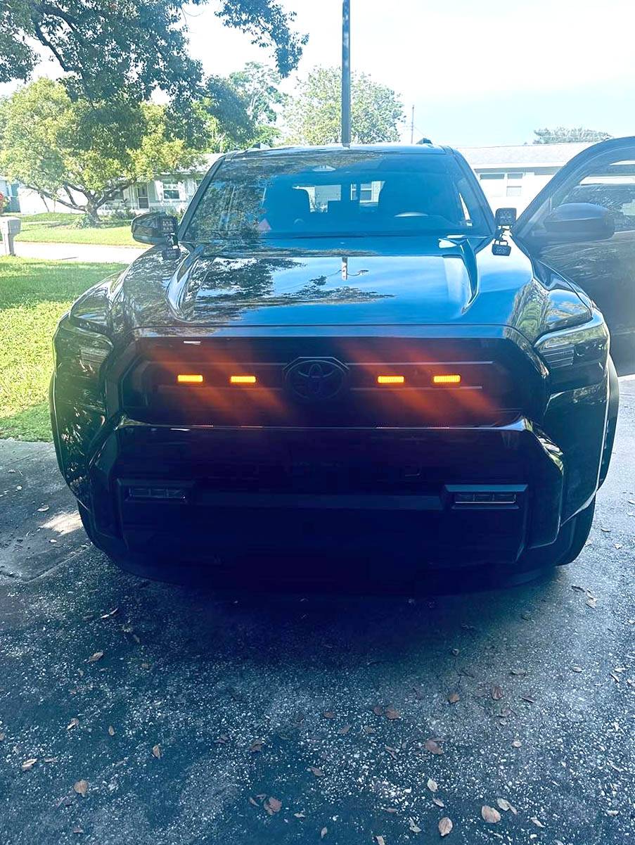 2025 4runner 6th gen Grill lights installed with OEM dash panel switch / button grill lights 2025 4runner