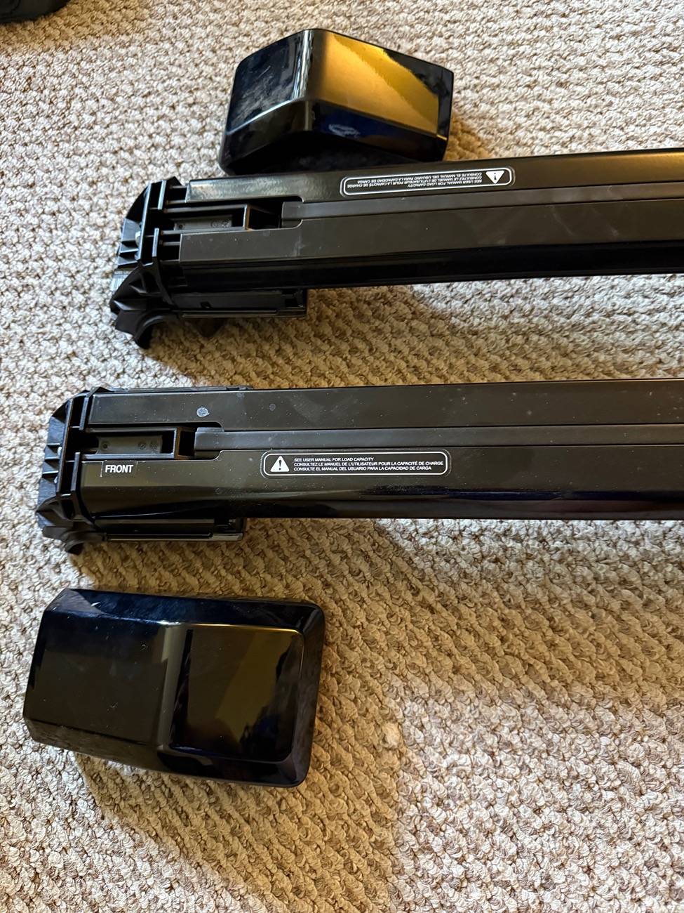 2025 4runner 6th gen Selling OEM black crossbars $200 IMG_0102