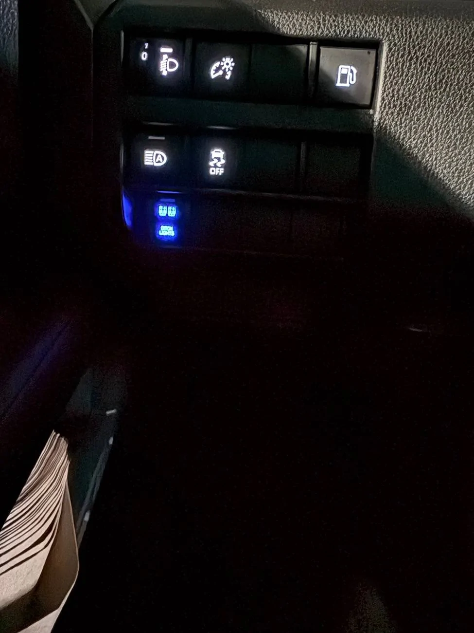 2025 4runner 6th gen Cali Raised ditch light brackets and pods installed. Wiring tip: IMG_0115