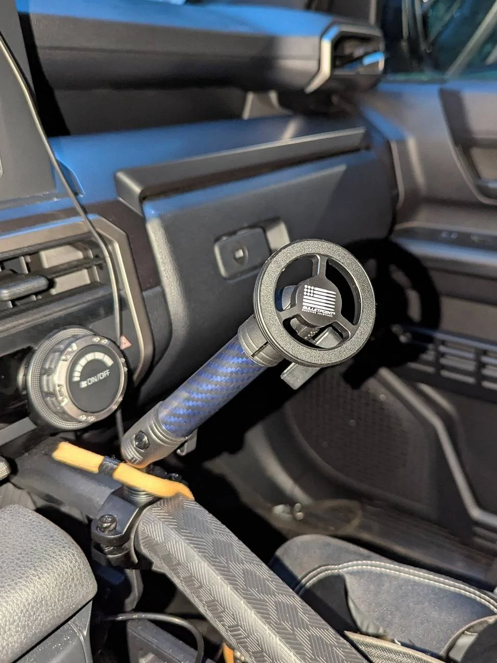 2025 4runner 6th gen Phone mount that fits perfectly:  OffRoam PXL_20250715_002111546
