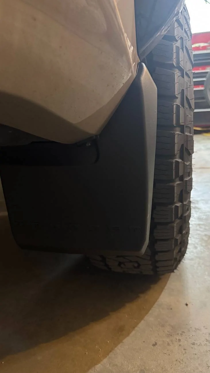 2025 4runner 6th gen Thoughts on OEM mudguard for off-roading with Trailhunter or TRD Pro? IMG_4340