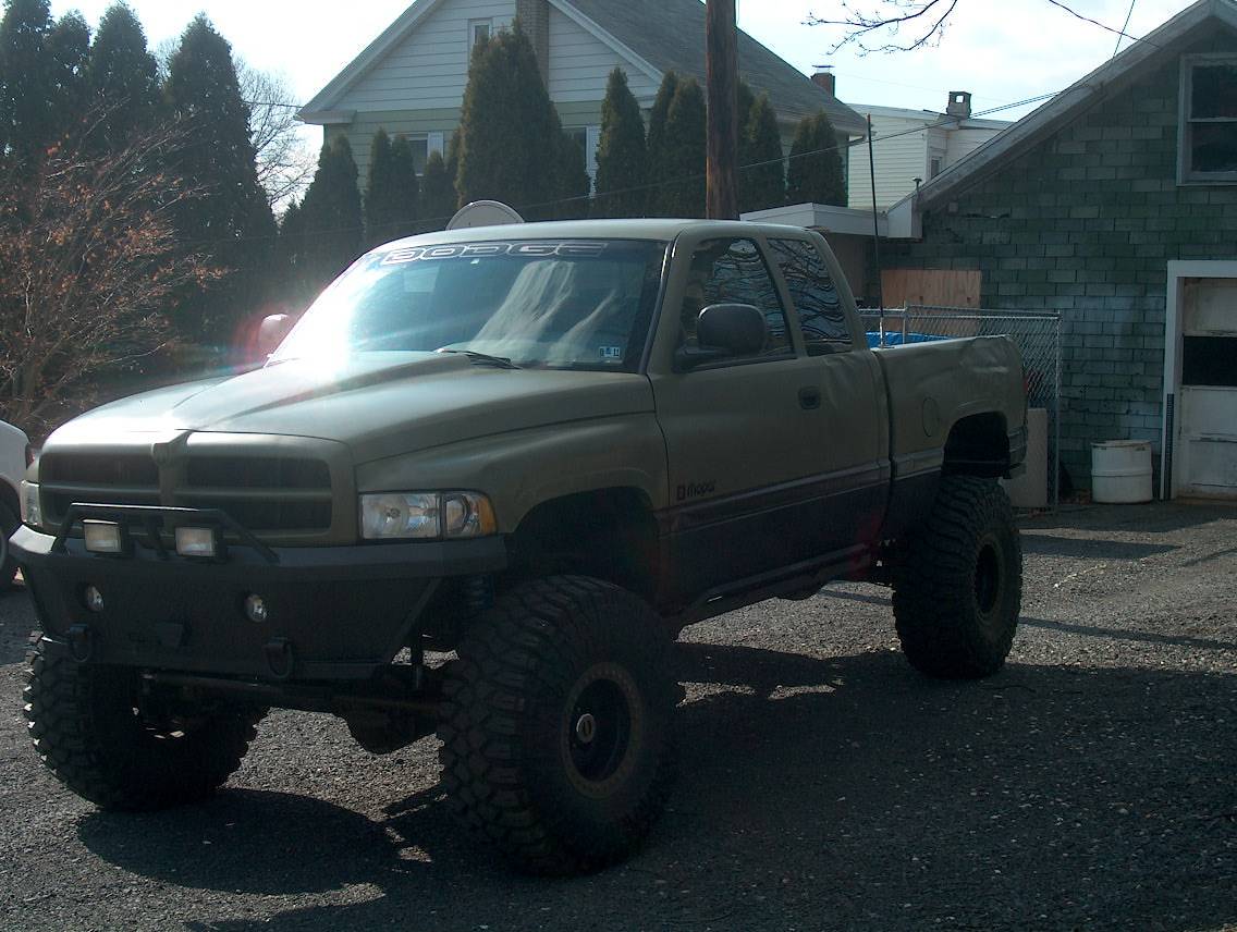 2025 4runner 6th gen What's in Your Garage / Driveway (Other Vehicles, Toys, Tools, Projects Etc.)? 🚗🛠️ 12-26-10 001