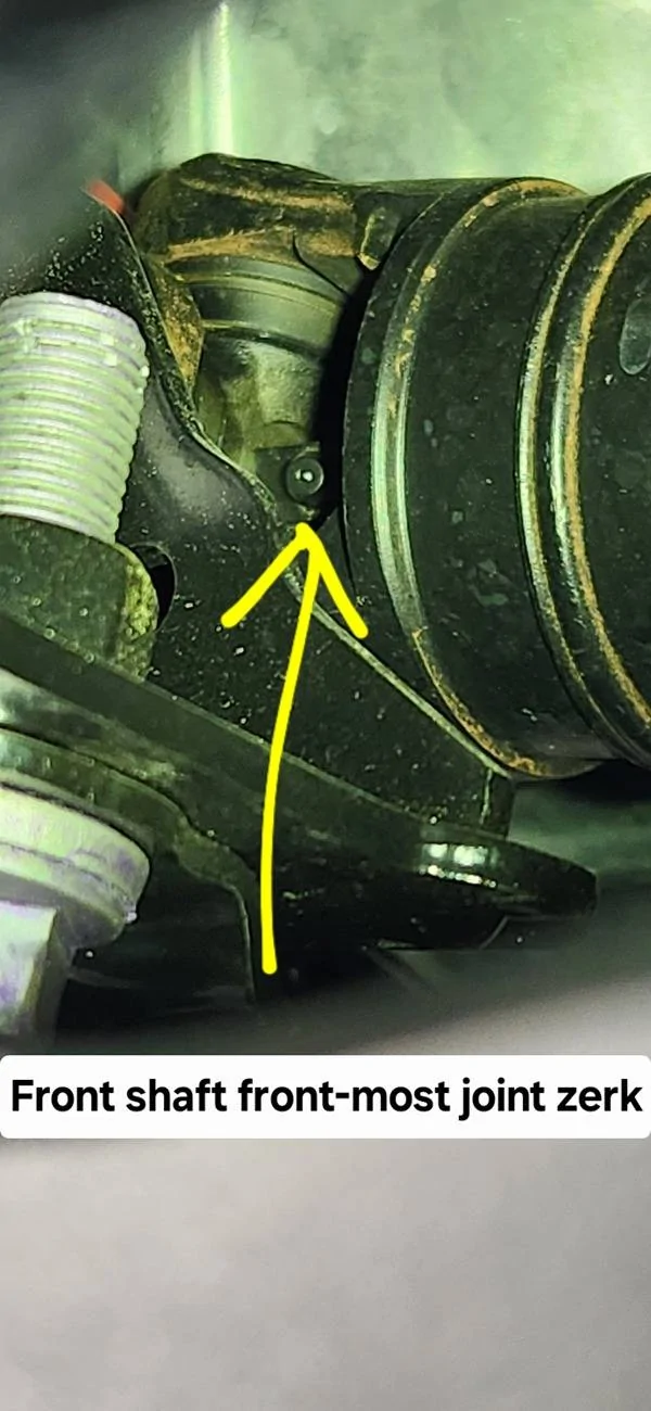 2025 4runner 6th gen Drive shaft (propellar shaft) grease zerk fittings - 4WD (TRD ORP) 20250717_132824