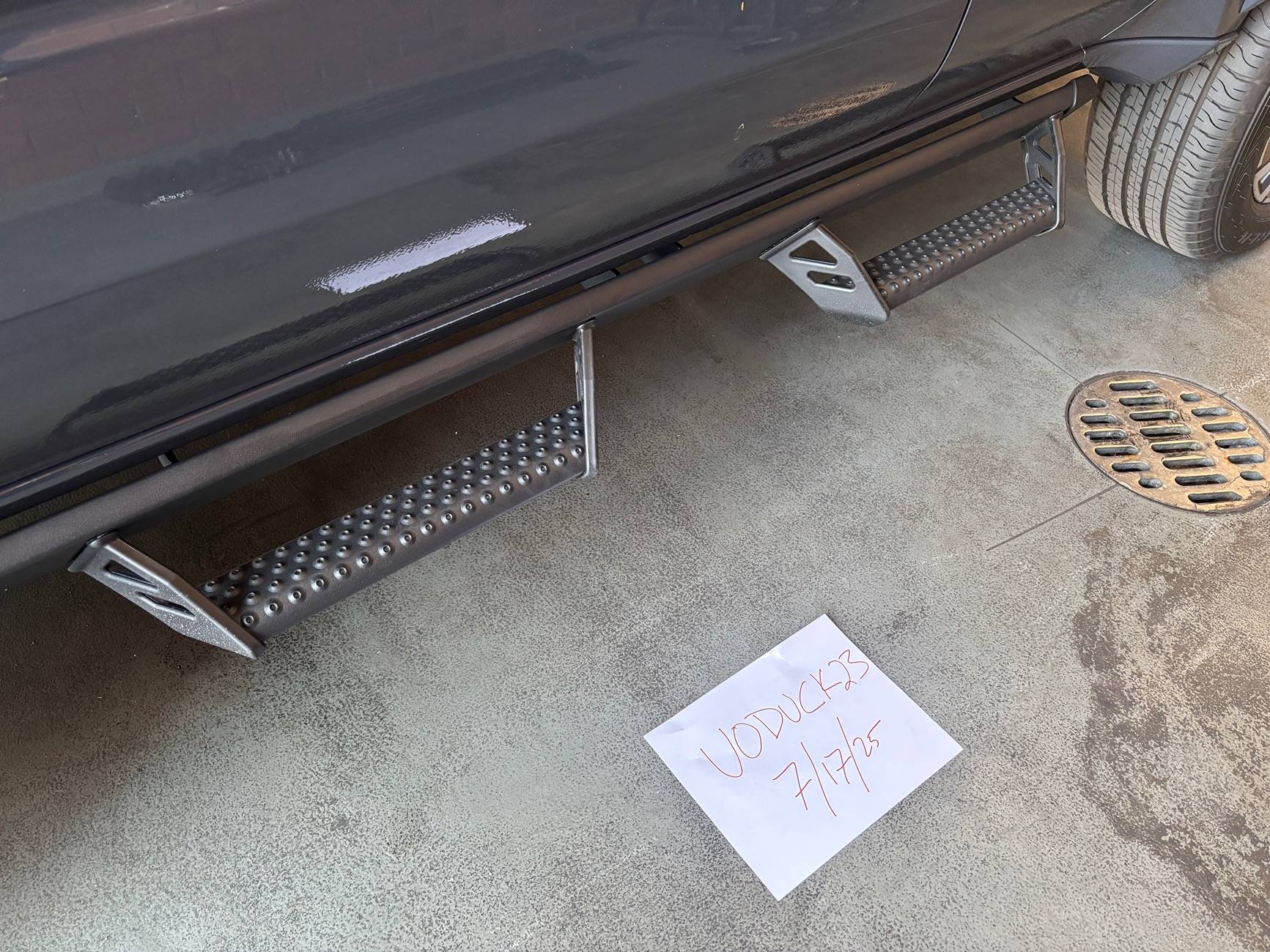 2025 4runner 6th gen SOLD - OEM Roof Rack & Predator Drop Steps (Sell or Trade) IMG_1861