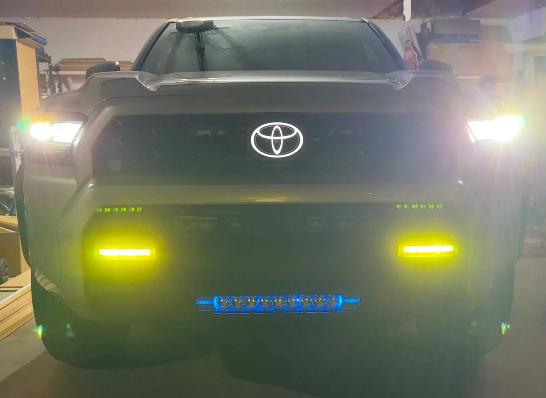 2025 4runner 6th gen Front Illuminated Badge IMG_2426