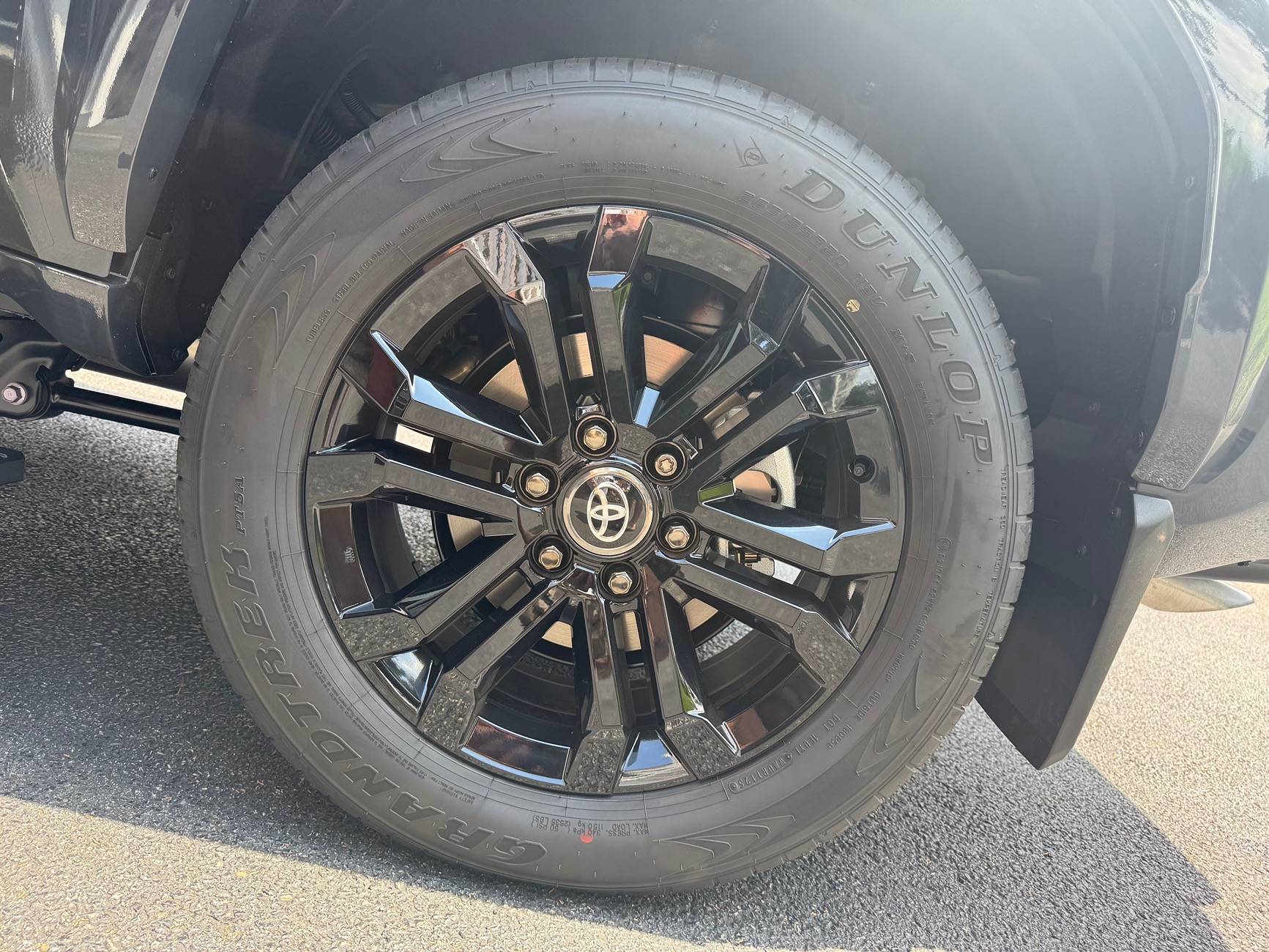 2025 4runner 6th gen Tire PSI over inflated IMG_8462