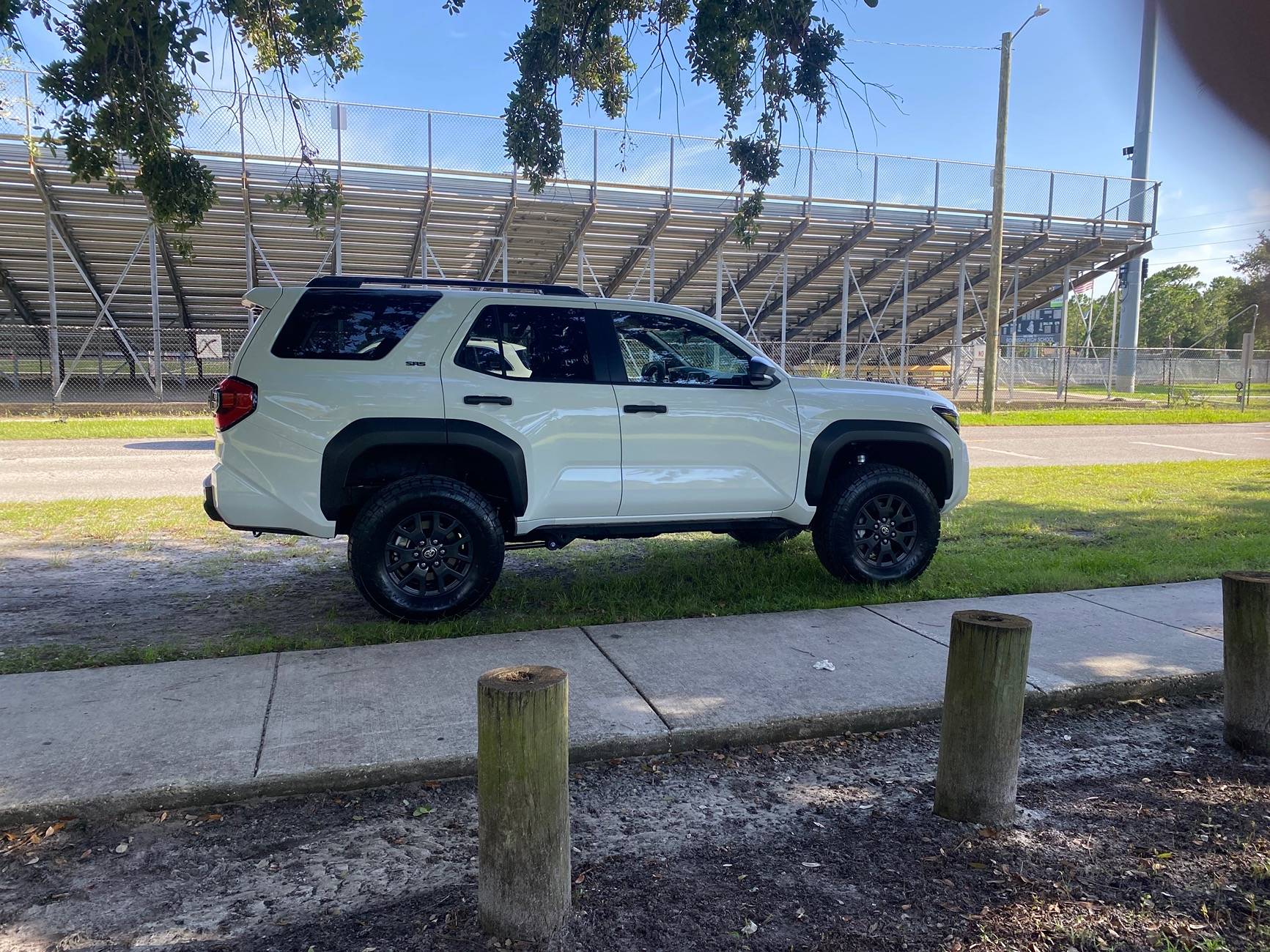 2025 4runner 6th gen Westcott 2.5" front .75" rear lift with Method 703s + 285/70/17 (pic request) IMG_8515