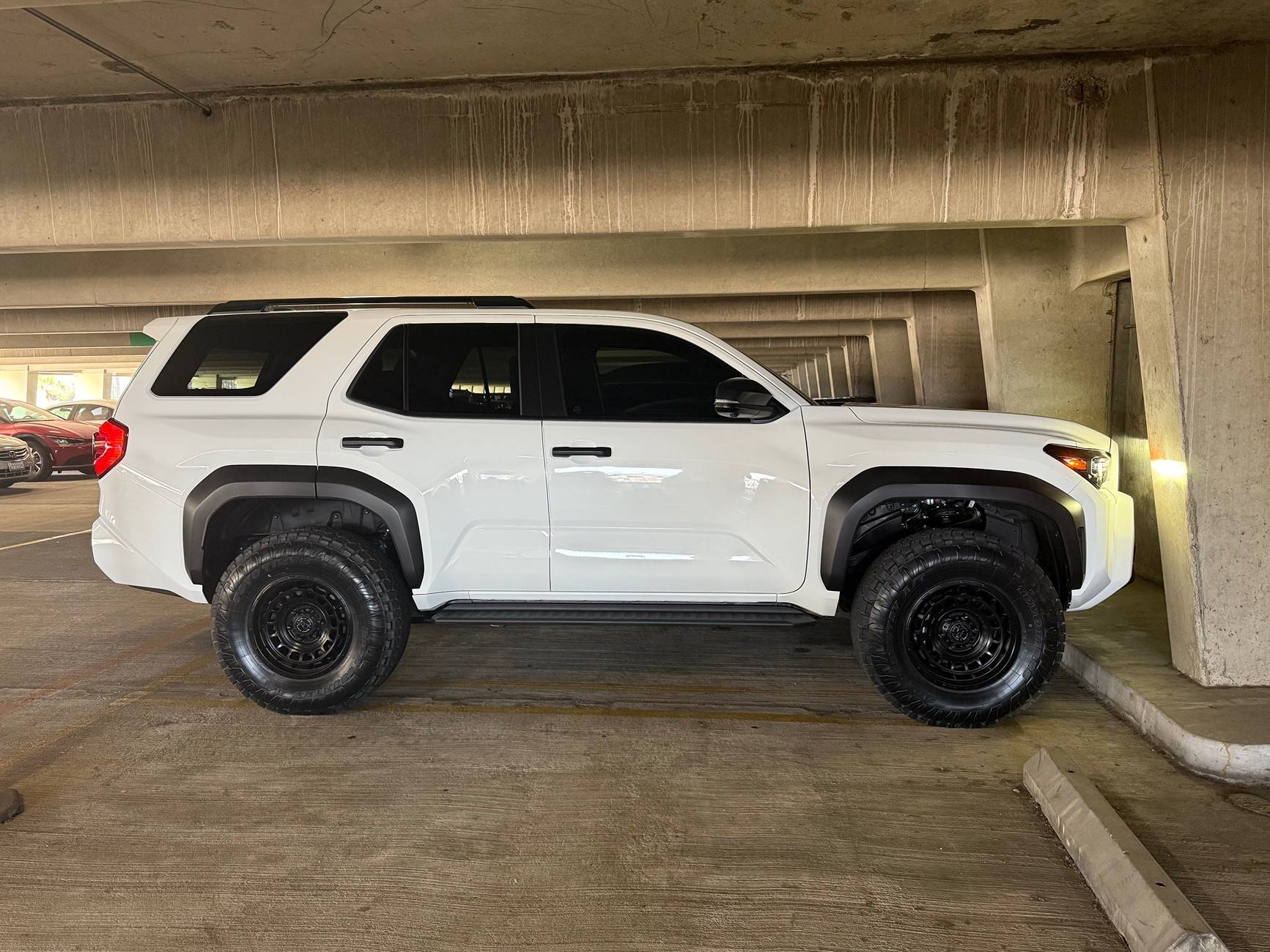 2025 4runner 6th gen Westcott 2.5" front .75" rear lift with Method 703s + 285/70/17 (pic request) IMG_0476