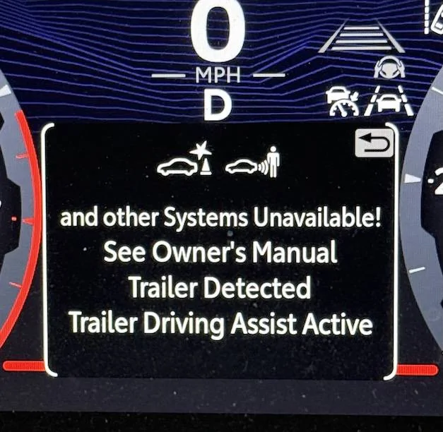 2025 Toyota 4runner Trailhunter - Factory brake controller not detecting trailer IMG_6805