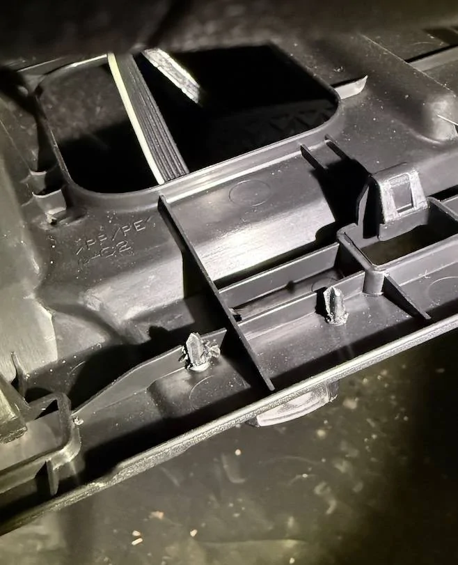 2025 4runner 6th gen Found a strange device under the hood IMG_6810