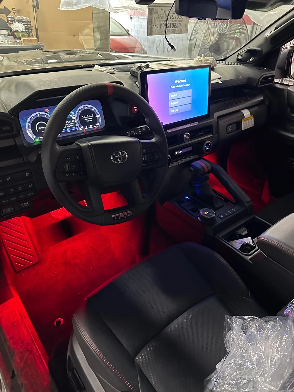 2025 4runner 6th gen Interior red lights installed IMG_4657